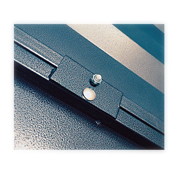 Cloison de séparation amovible pour conteneurs maritimes