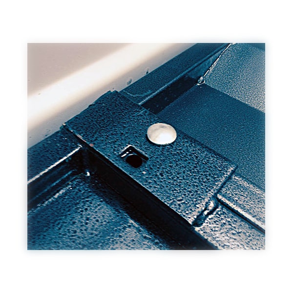 Cloison de séparation amovible pour conteneurs maritimes