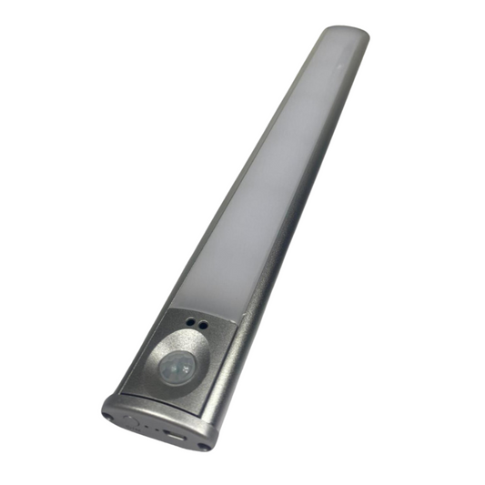 Lampe à détecteur de mouvement avec fixation magnétique