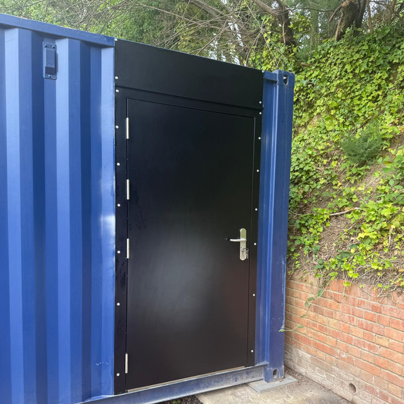 Porte simple auto-perceuse pour conteneur maritime – Sans soudure requise | Installation par soi-même